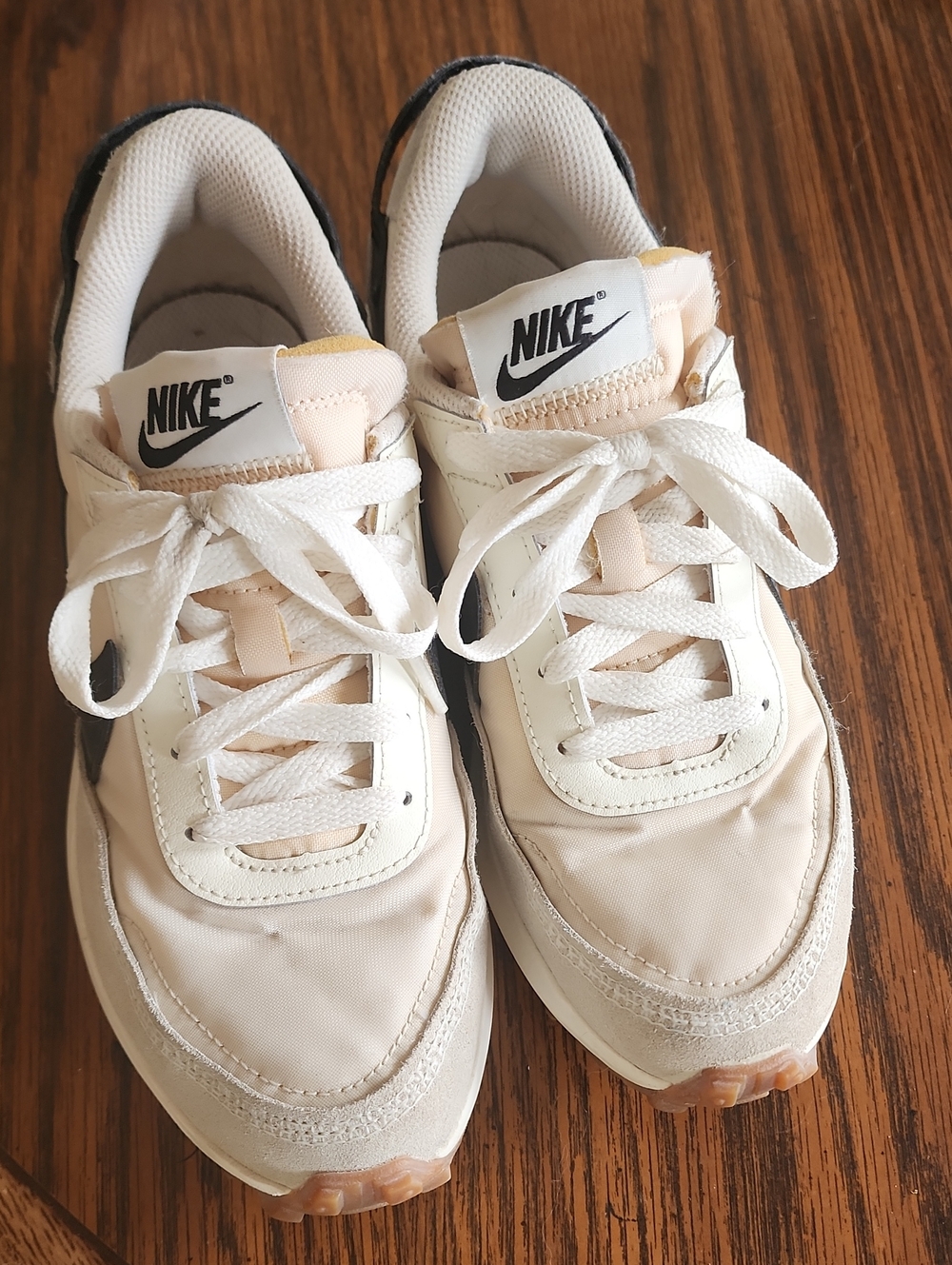 Nike Women's Beige and White Retro Runner Sneakers